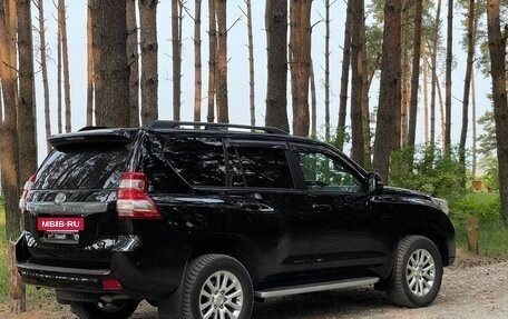 Toyota Land Cruiser Prado 150 рестайлинг 2, 2015 год, 3 880 000 рублей, 12 фотография