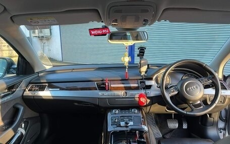 Audi A8, 2015 год, 1 850 000 рублей, 13 фотография