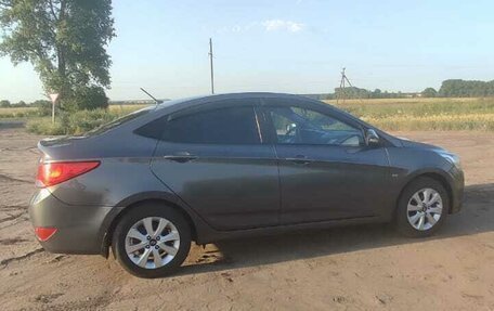 Hyundai Solaris II рестайлинг, 2016 год, 880 000 рублей, 7 фотография