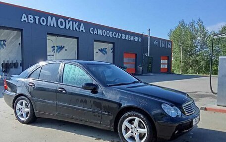 Mercedes-Benz C-Класс, 2003 год, 580 000 рублей, 3 фотография
