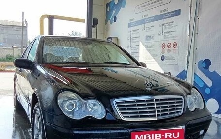 Mercedes-Benz C-Класс, 2003 год, 580 000 рублей, 5 фотография
