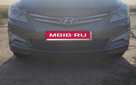 Hyundai Solaris II рестайлинг, 2016 год, 880 000 рублей, 3 фотография