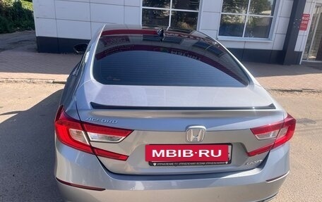 Honda Accord IX рестайлинг, 2022 год, 2 900 000 рублей, 12 фотография