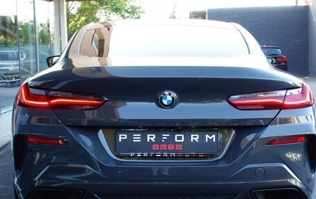 BMW 8 серия, 2022 год, 7 320 000 рублей, 4 фотография