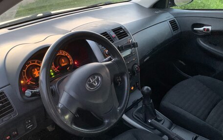 Toyota Corolla, 2008 год, 700 000 рублей, 14 фотография