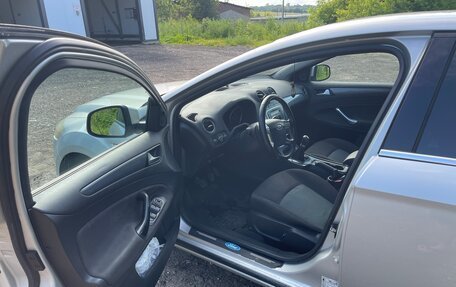 Ford Mondeo IV, 2010 год, 715 000 рублей, 3 фотография