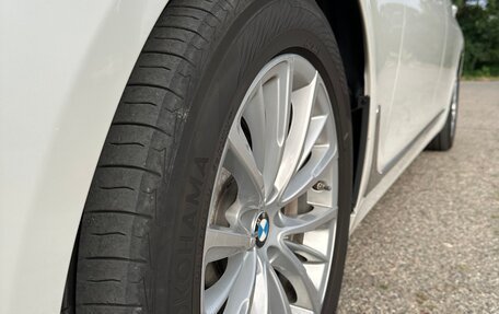 BMW 7 серия, 2018 год, 4 860 000 рублей, 9 фотография