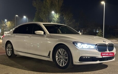 BMW 7 серия, 2018 год, 4 860 000 рублей, 12 фотография