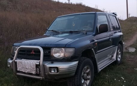 Mitsubishi Pajero III рестайлинг, 1997 год, 400 000 рублей, 4 фотография