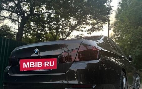 BMW 5 серия, 2014 год, 3 350 000 рублей, 2 фотография