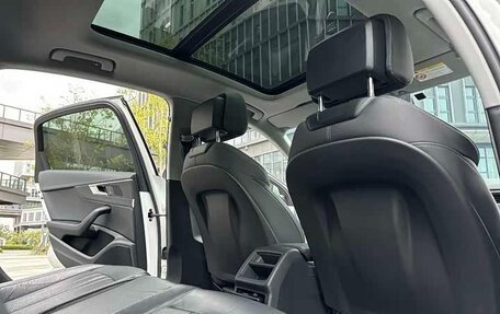 Audi A4, 2021 год, 1 738 000 рублей, 12 фотография