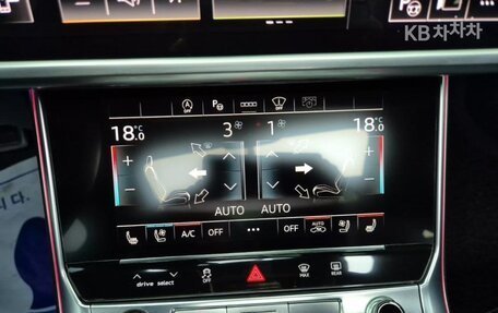 Audi A6, 2022 год, 4 120 000 рублей, 10 фотография
