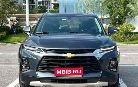 Chevrolet Blazer III, 2021 год, 1 800 000 рублей, 2 фотография
