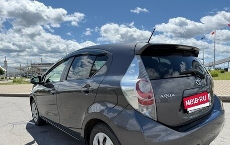 Toyota Aqua I, 2013 год, 790 000 рублей, 3 фотография