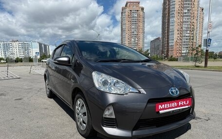 Toyota Aqua I, 2013 год, 790 000 рублей, 8 фотография