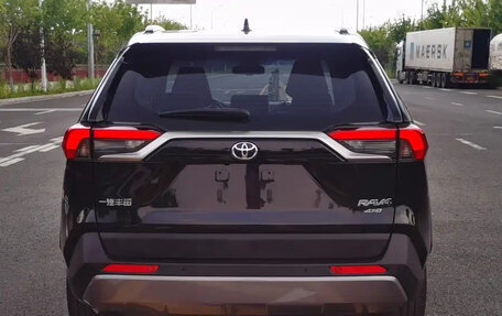 Toyota RAV4, 2022 год, 2 730 099 рублей, 6 фотография