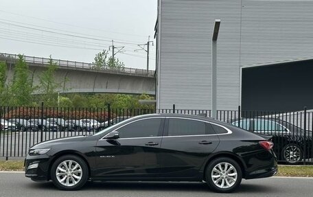 Chevrolet Malibu IX, 2021 год, 1 350 000 рублей, 2 фотография