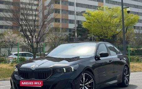 BMW 5 серия, 2025 год, 6 968 027 рублей, 2 фотография