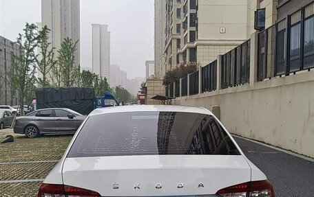 Skoda Octavia, 2021 год, 1 350 000 рублей, 5 фотография