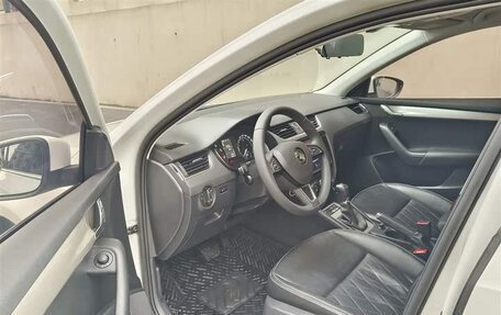 Skoda Octavia, 2021 год, 1 350 000 рублей, 7 фотография