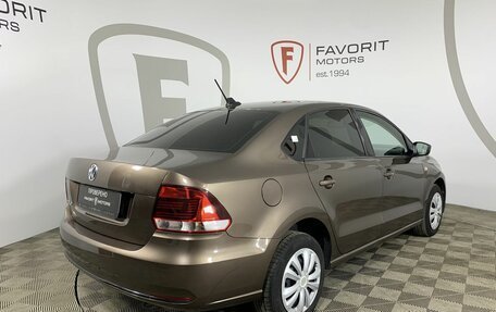 Volkswagen Polo VI (EU Market), 2017 год, 729 000 рублей, 6 фотография