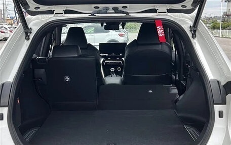 Toyota Harrier, 2021 год, 2 357 000 рублей, 20 фотография