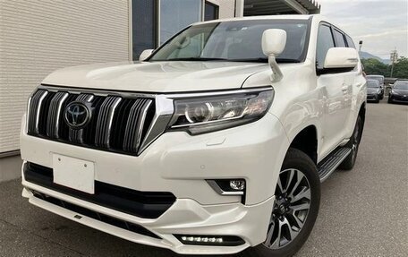 Toyota Land Cruiser Prado 150 рестайлинг 2, 2021 год, 3 313 000 рублей, 1 фотография