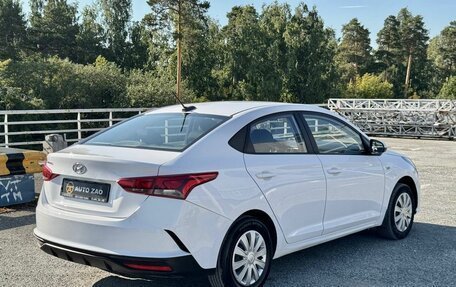 Hyundai Solaris II рестайлинг, 2022 год, 1 200 000 рублей, 3 фотография