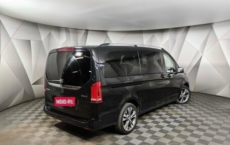 Mercedes-Benz V-Класс, 2017 год, 3 693 000 рублей, 2 фотография