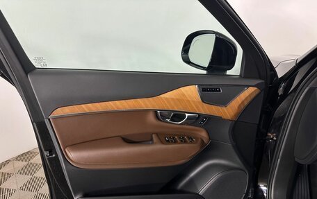 Volvo XC90 II рестайлинг, 2021 год, 3 900 000 рублей, 8 фотография