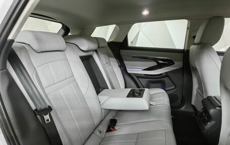 Land Rover Range Rover Evoque II, 2019 год, 3 095 000 рублей, 16 фотография