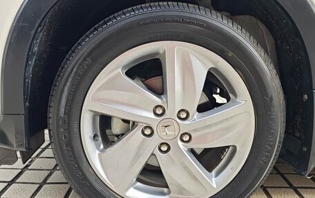Honda Vezel, 2022 год, 1 730 000 рублей, 7 фотография