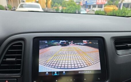 Honda Vezel, 2022 год, 1 730 000 рублей, 13 фотография