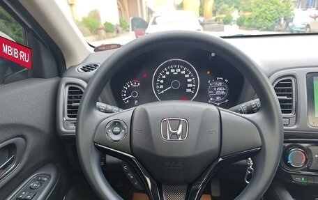 Honda Vezel, 2022 год, 1 730 000 рублей, 12 фотография