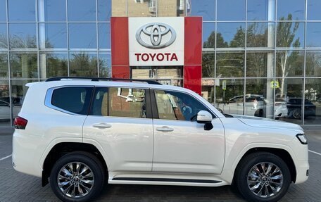 Toyota Land Cruiser, 2025 год, 14 300 000 рублей, 4 фотография