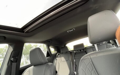 Lexus RX IV рестайлинг, 2025 год, 6 800 000 рублей, 9 фотография