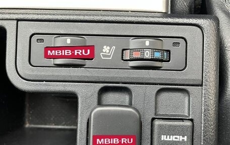 Toyota Land Cruiser Prado 150 рестайлинг 2, 2021 год, 3 313 000 рублей, 13 фотография