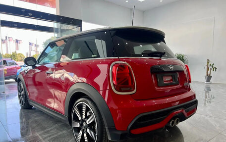 MINI Hatch, 2022 год, 2 935 000 рублей, 2 фотография