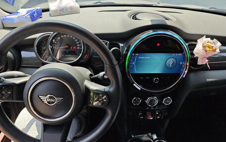 MINI Hatch, 2022 год, 2 201 000 рублей, 4 фотография