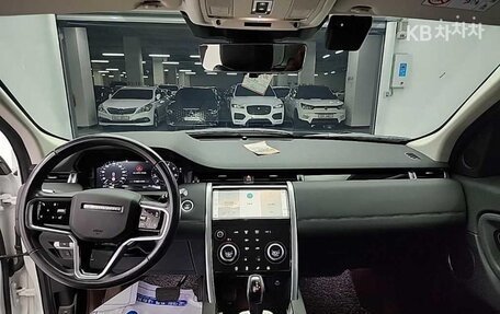 Land Rover Discovery Sport I рестайлинг, 2022 год, 3 250 010 рублей, 7 фотография