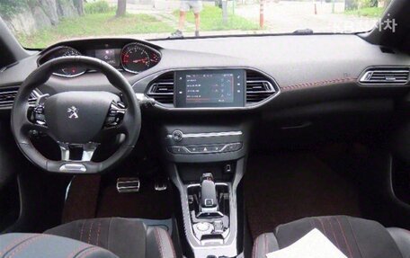 Peugeot 308 II, 2020 год, 1 517 030 рублей, 16 фотография