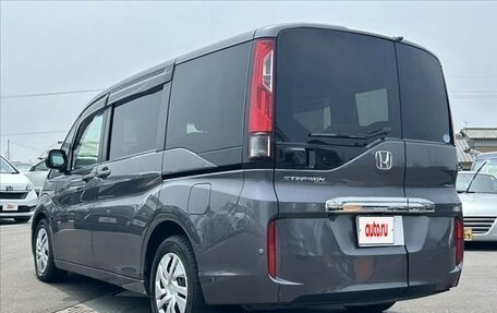 Honda Stepwgn IV, 2016 год, 1 405 000 рублей, 6 фотография