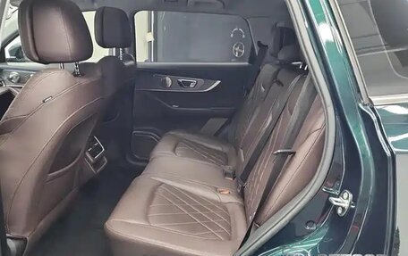 Chery Tiggo 8 Pro, 2022 год, 1 850 000 рублей, 8 фотография