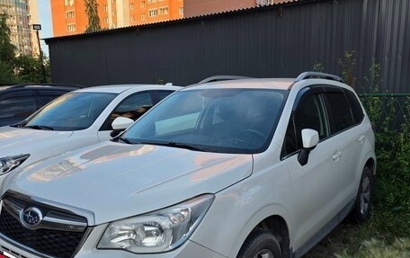 Subaru Forester, 2014 год, 1 990 000 рублей, 2 фотография