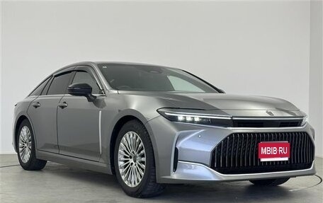 Toyota Crown, 2024 год, 4 680 000 рублей, 1 фотография