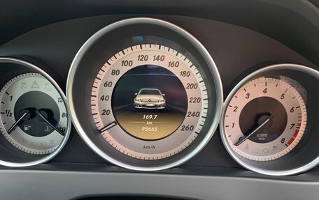 Mercedes-Benz C-Класс, 2012 год, 1 700 000 рублей, 13 фотография