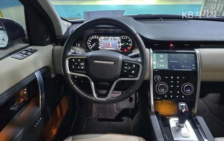 Land Rover Discovery Sport I рестайлинг, 2022 год, 3 200 010 рублей, 9 фотография
