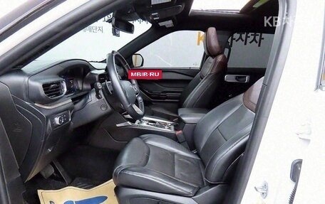 Ford Explorer VI, 2022 год, 3 200 010 рублей, 5 фотография