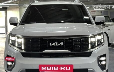 KIA Mohave I, 2022 год, 3 530 010 рублей, 2 фотография