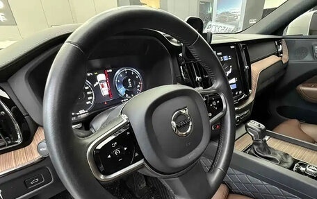 Volvo XC60 II, 2021 год, 2 866 027 рублей, 10 фотография
